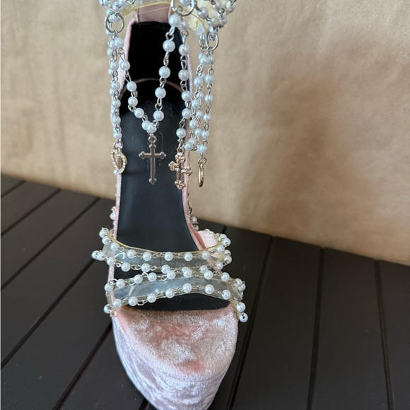 Dolls Kill Sugar Thrills Holy Revelation pink velvet platform heel. Size 5 - Picture 10 of 12